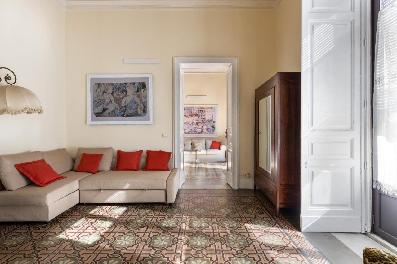 Catania City Center Historical Building Home Exterior foto